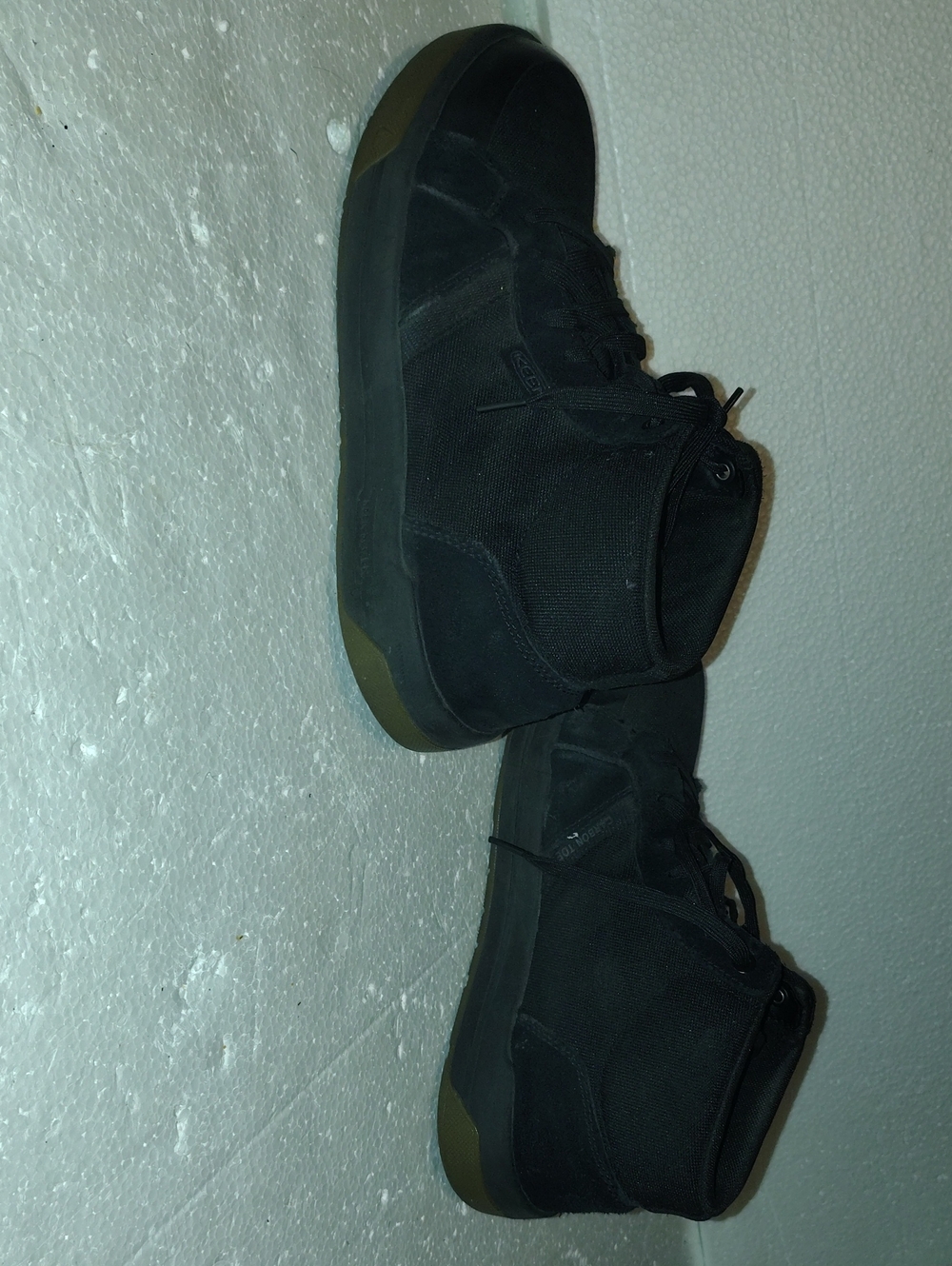 Size 8D Mens Shoe "Keen"